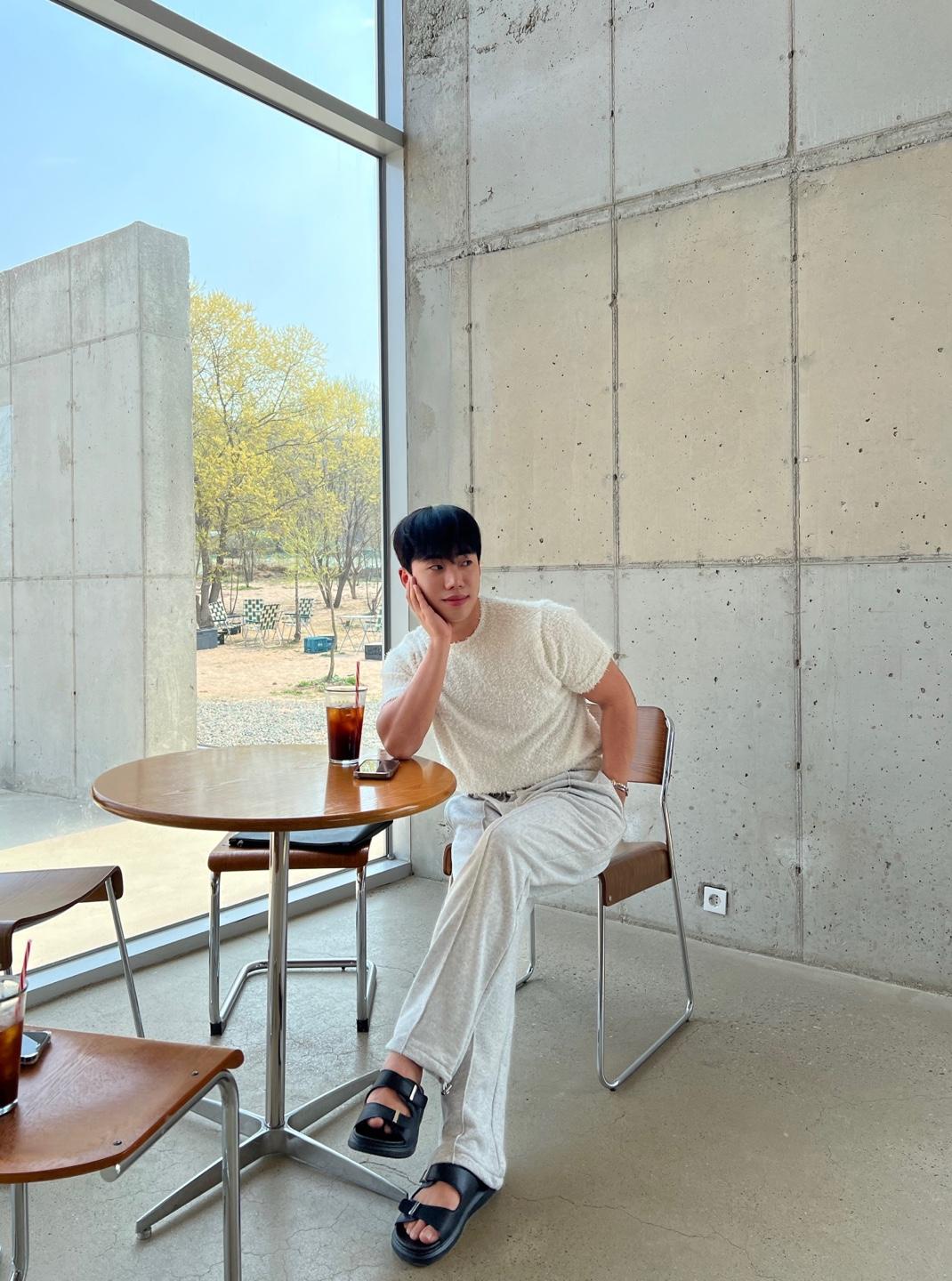 afd723e3-fd2e-45cd-bc1b-3548893ce252_1712336781402