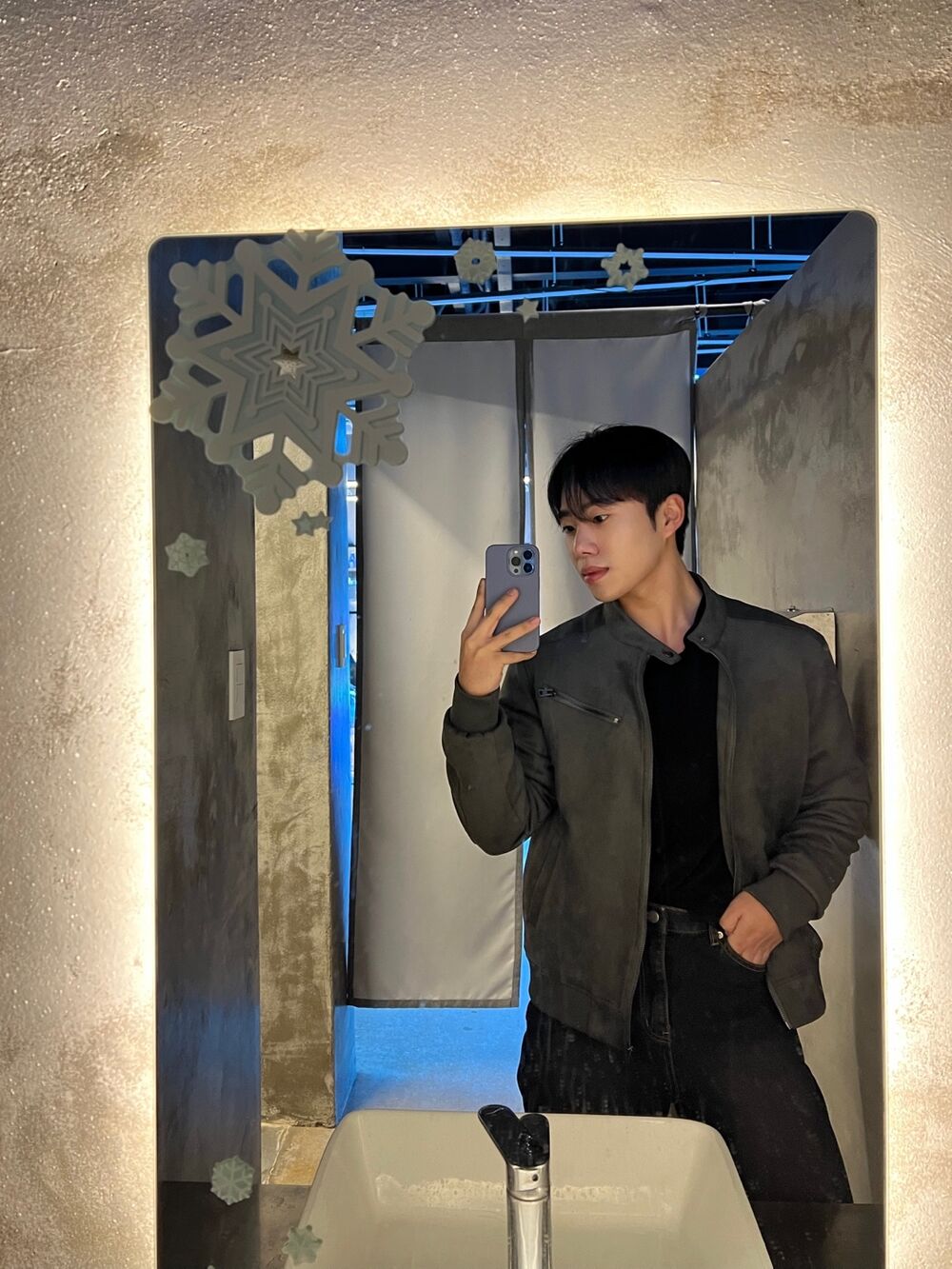 21793a0eec5505983575f3606c233b2d