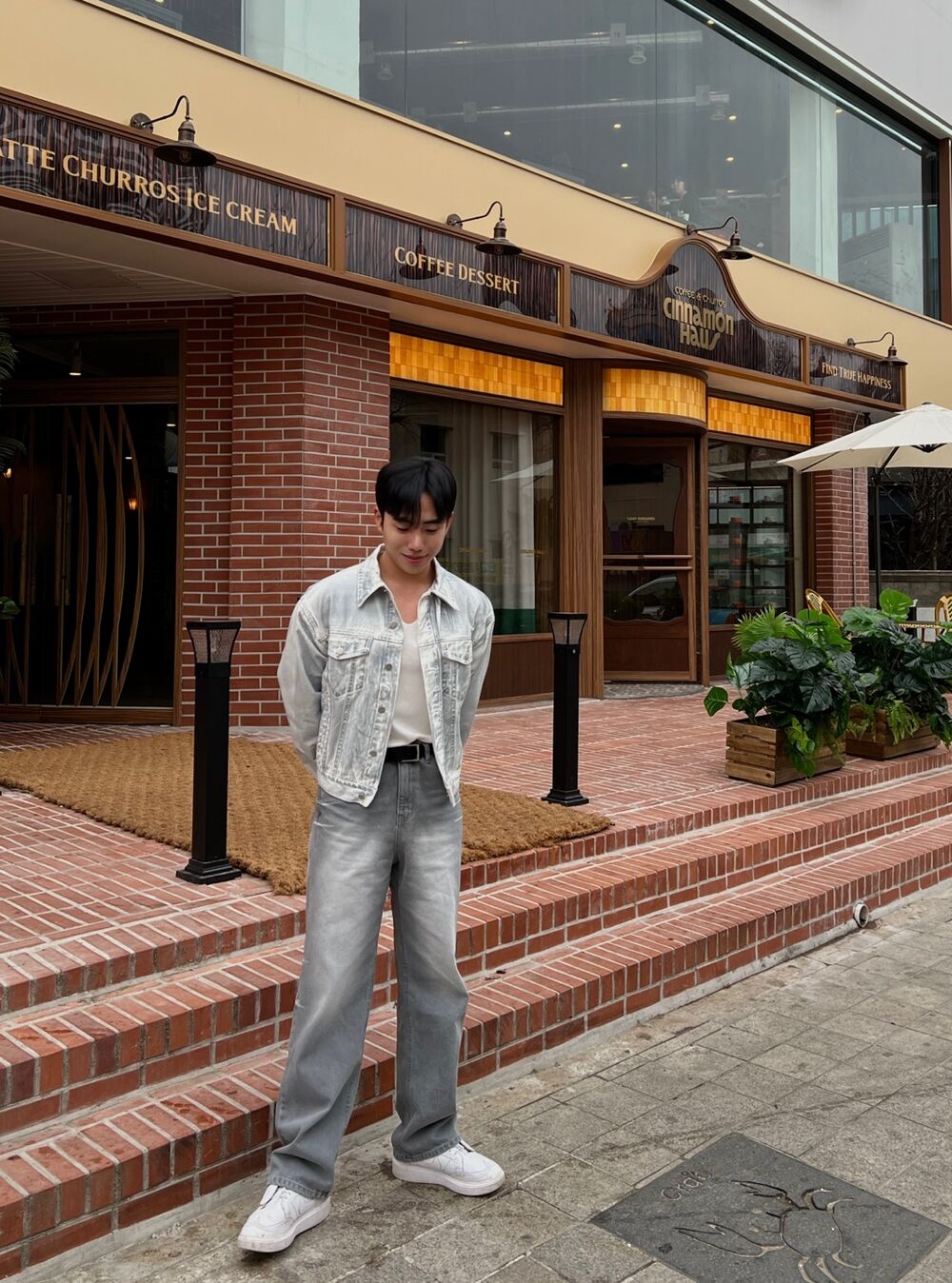 27aac190a1772aa437228f4d87958f02